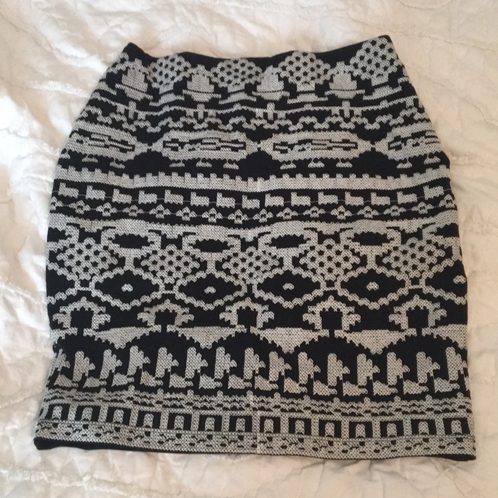 Xoxo Fitted Skirt